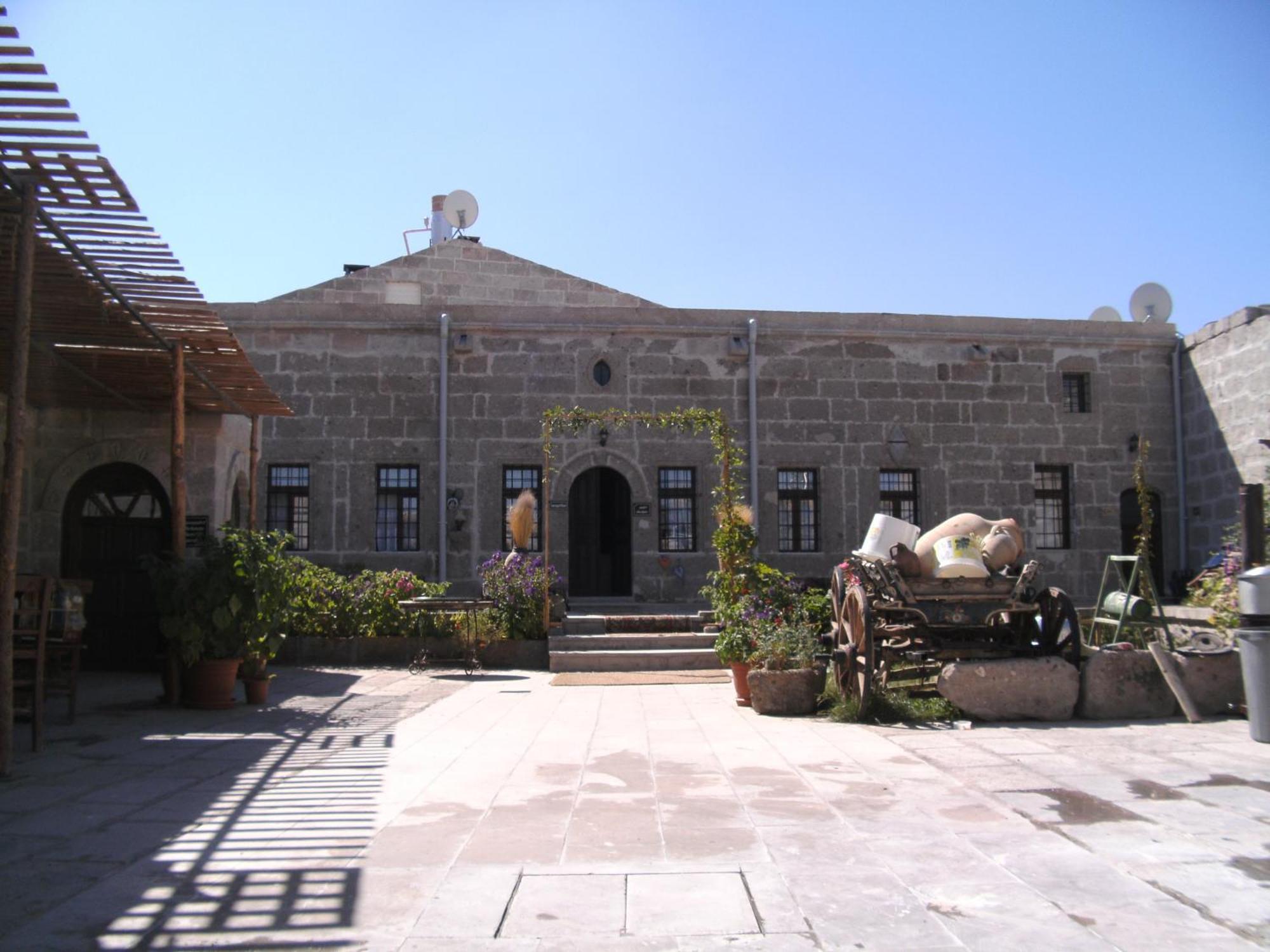 Osmanoglu Hotel Guzelyurt Ngoại thất bức ảnh