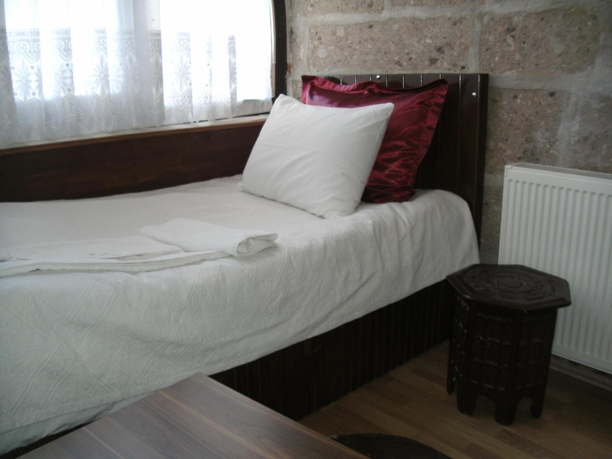 Osmanoglu Hotel Guzelyurt Ngoại thất bức ảnh